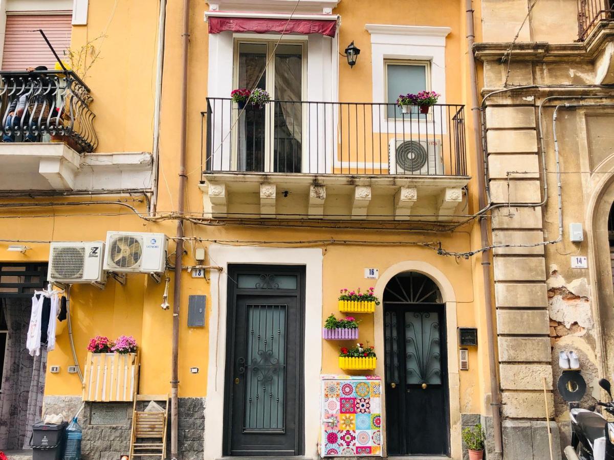 Petit Palais Apartman Catania-Fontanarossai nemzetközi repülőtér Kültér fotó